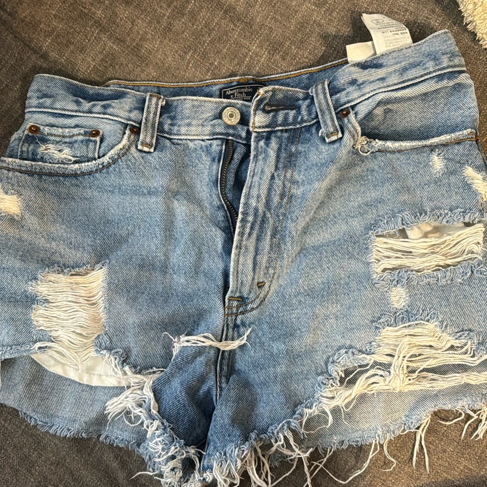 High rise Annie Short — great condition